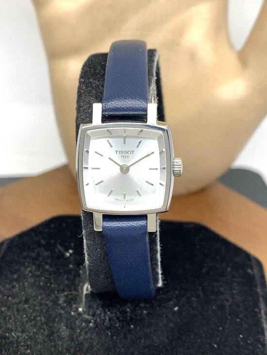 Tissot Women\'s Watch T0581091603100 Swiss Quartz Silver Blue Leather Petite 20mm main image 6